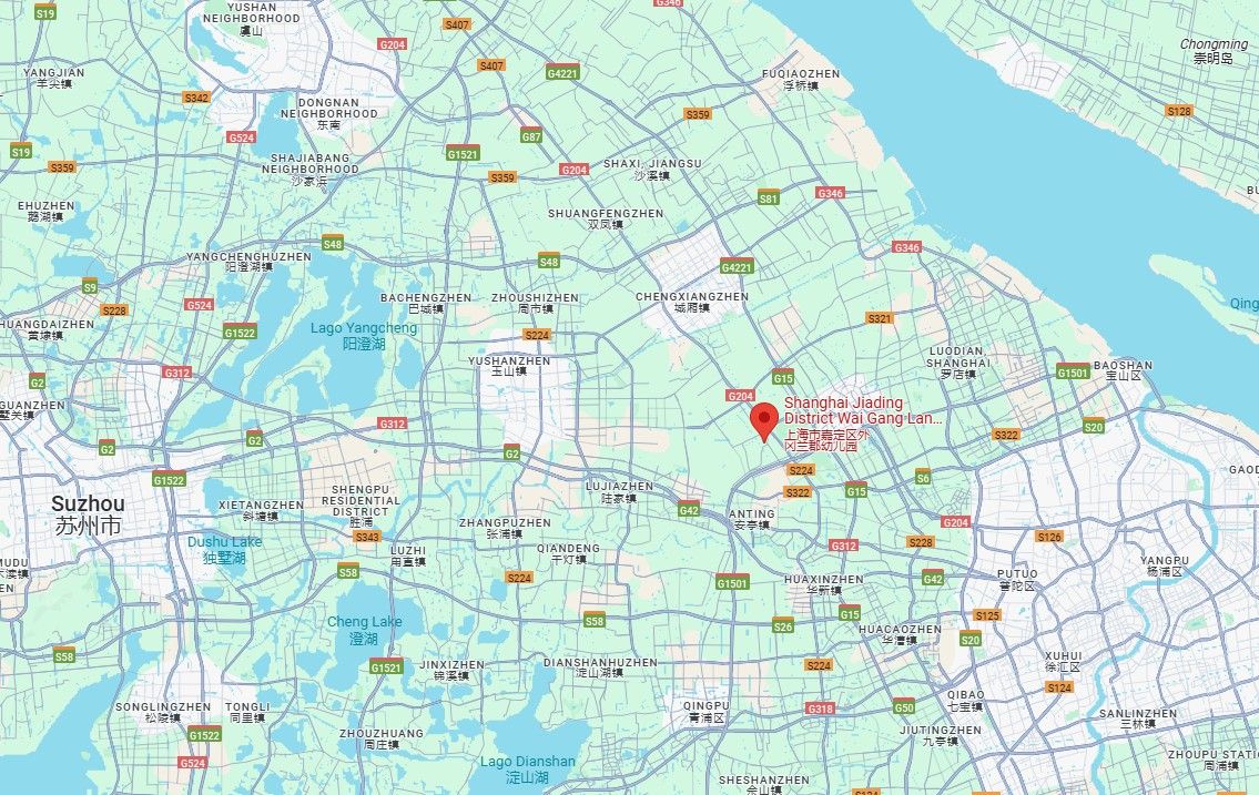 En Chz Lighting Technology Spain, ofrecemos soluciones de iluminación comercial y profesional con tecnología LED de última generación. Con delegaciones en países como China, Ghana o Rumanía, garantizamos un servicio global adaptado a las necesidades de cada mercado.