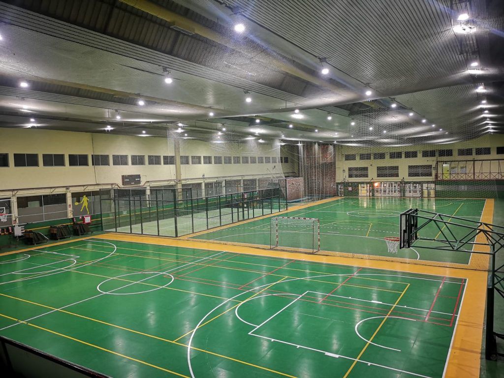 PROYECTO DE ILUMINACION REALIZADO EN EL POLIDEPORTIVO ZUBI ALDE PORTUGALETE, BIZKAIA