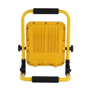 ML01 50W: foco portátil, recargable y resistente al agua, ideal para emergencias o circunstancias en la que no se tiene acceso al suministro eléctrico.