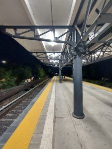 Proyecto de iluminacion realizado en las instalaciones de la estación 3 de Febrero, en Buenos Aires, Argentina